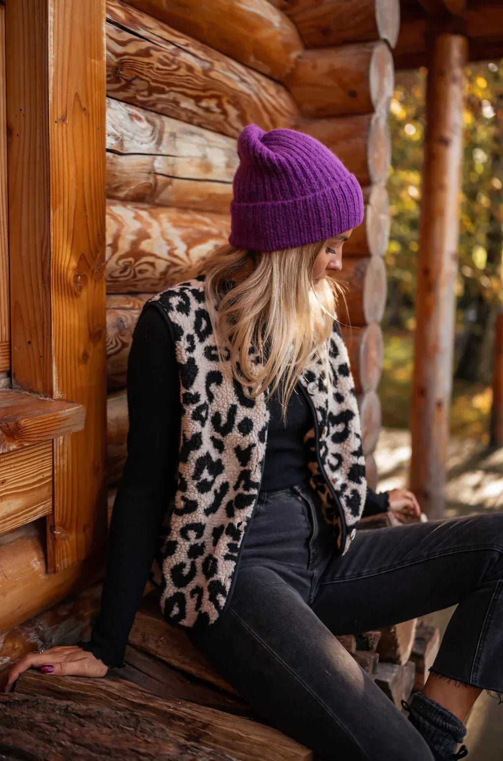 Astrid™ I Leopard Knit Vest