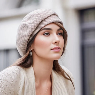 Mia™ | Fashionable Women’s Beret – Chic Accessory with Flair