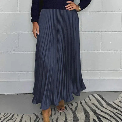 Claudia™ I Elegant maxi dress with knitted bodice and pleated skirt